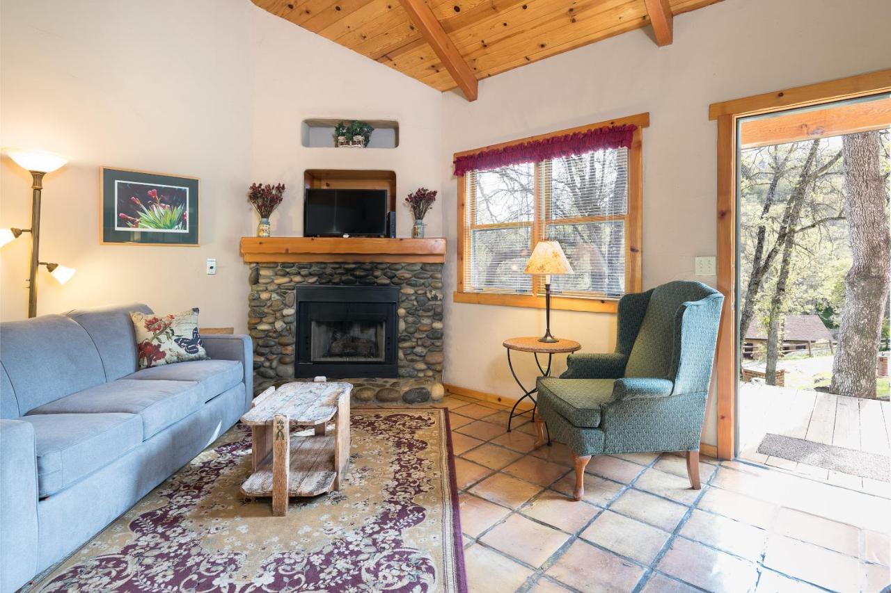 Homestead Cottages Ahwahnee Εξωτερικό φωτογραφία